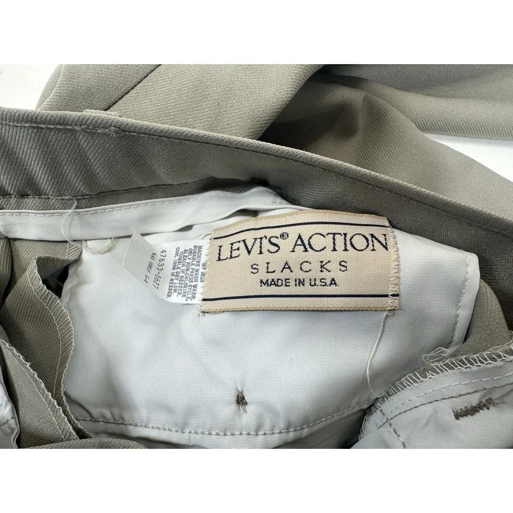 Levis Pants Mens‎ Size 34x33 Beige Action Slacks Pants NWT Vintage Sta-prest